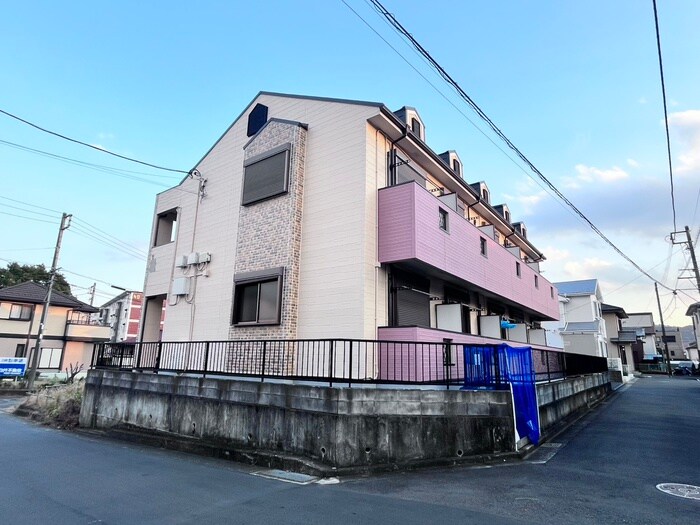 ブルーエイトの物件外観写真