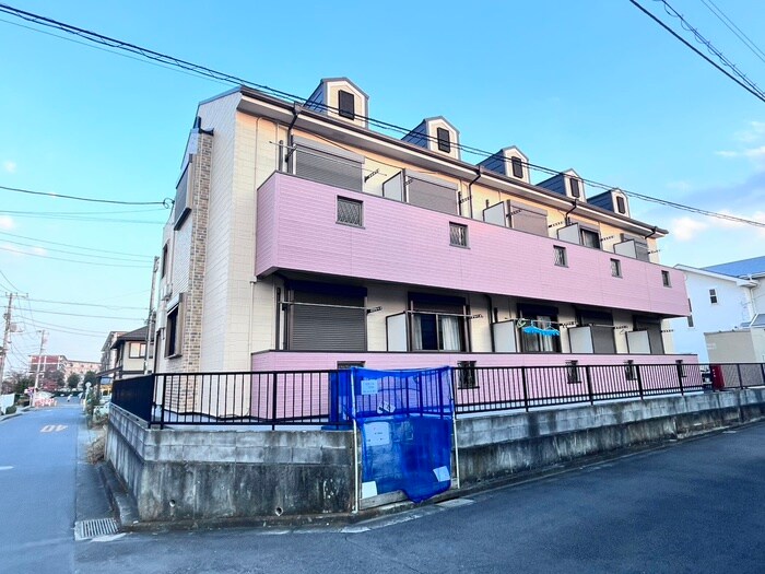 ブルーエイトの物件外観写真