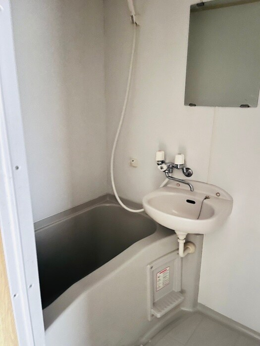 ブルーエイトの物件内観写真