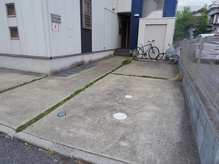 クレフラスト道場南の物件外観写真