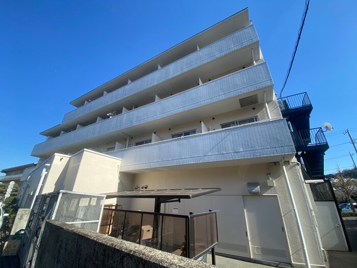 ジュネス桜ヶ丘の物件外観写真