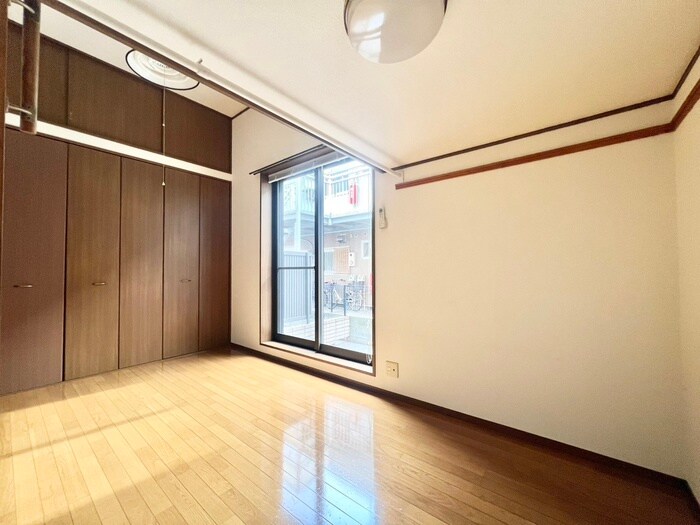 ｸﾞﾘｰﾝﾋﾞﾚｯｼﾞの物件内観写真