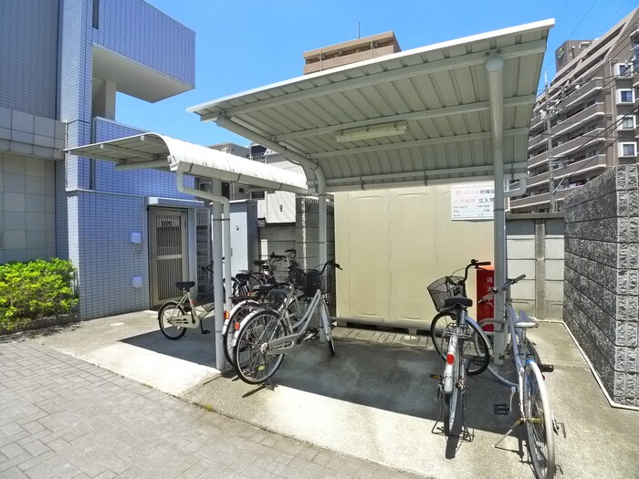 ＡＣＯマンションの物件外観写真