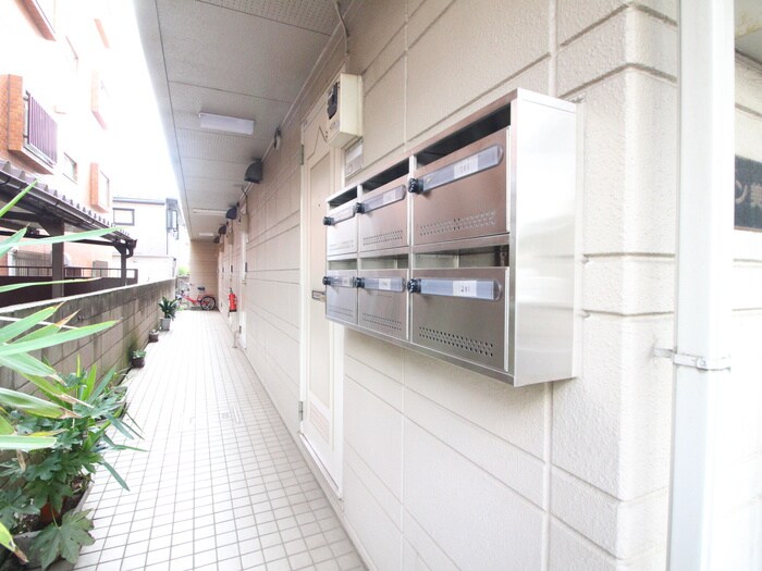 メゾン美光の物件外観写真