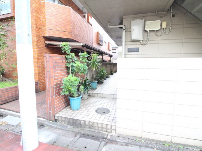 メゾン美光の物件外観写真