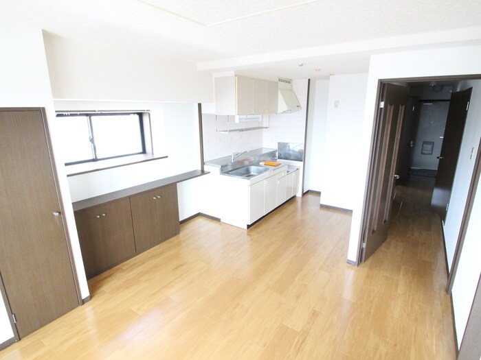 シャン・ド・フル－ルの物件内観写真