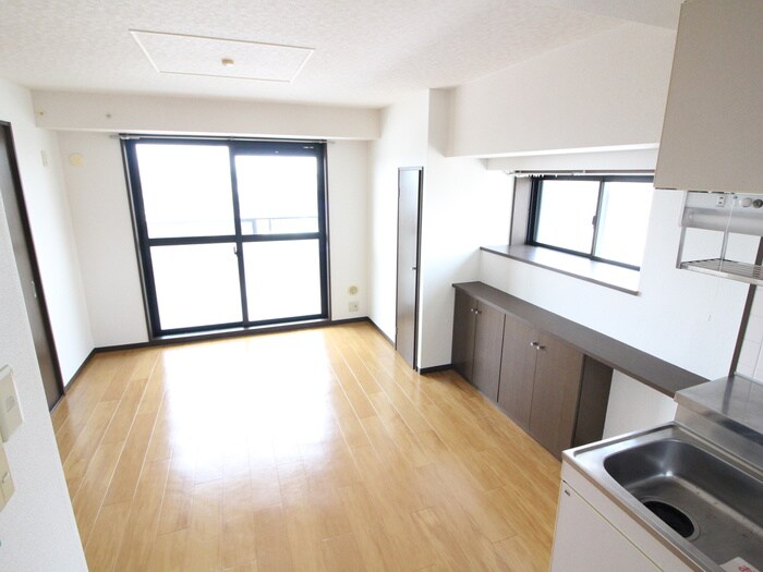 シャン・ド・フル－ルの物件内観写真