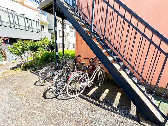 ハイツコウガクＡの物件外観写真