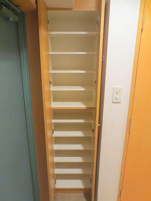 伏見マンションの物件内観写真