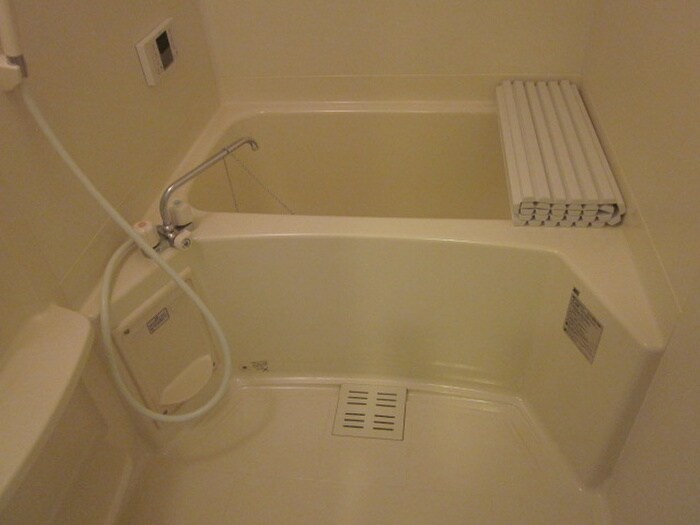 ワイズ　パラシオンの物件内観写真