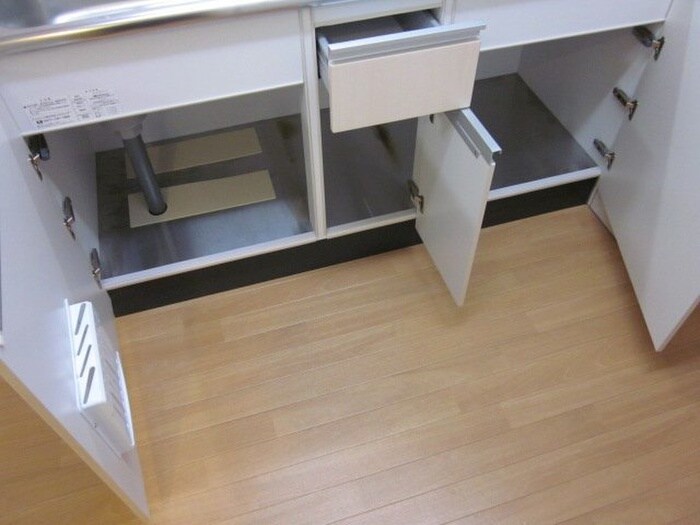 ワイズ　パラシオンの物件内観写真