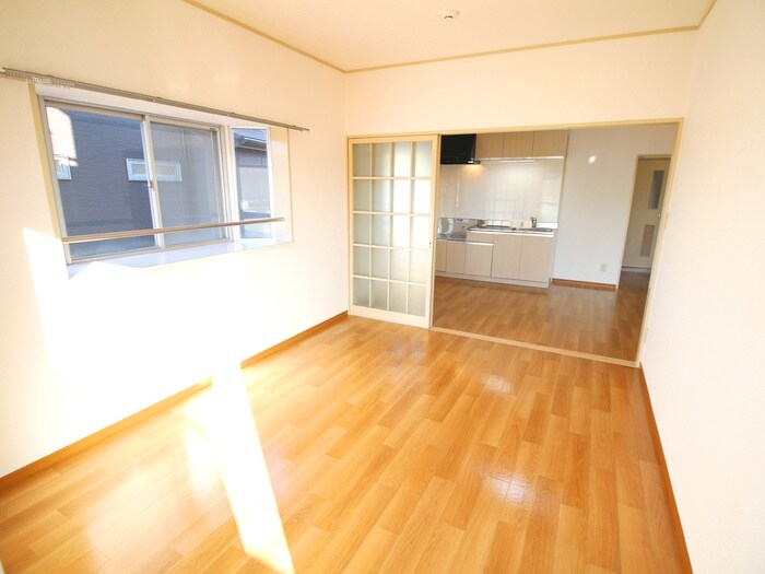 ハイツ鶴ヶ舞の物件内観写真