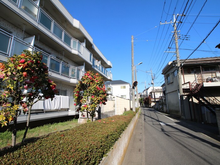 ハイツ鶴ヶ舞の物件外観写真