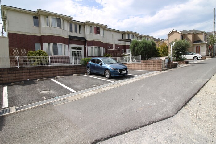 ブリリアント・ハイムの物件外観写真