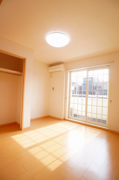 アパ－トメントノイの物件内観写真