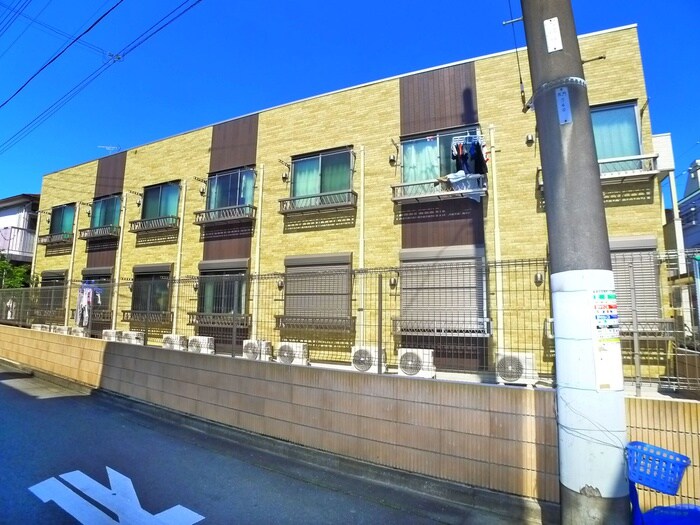 ｿﾚｲﾕｴｰの物件外観写真