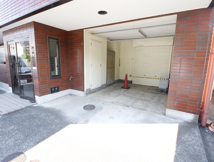 渡辺ビルの物件外観写真