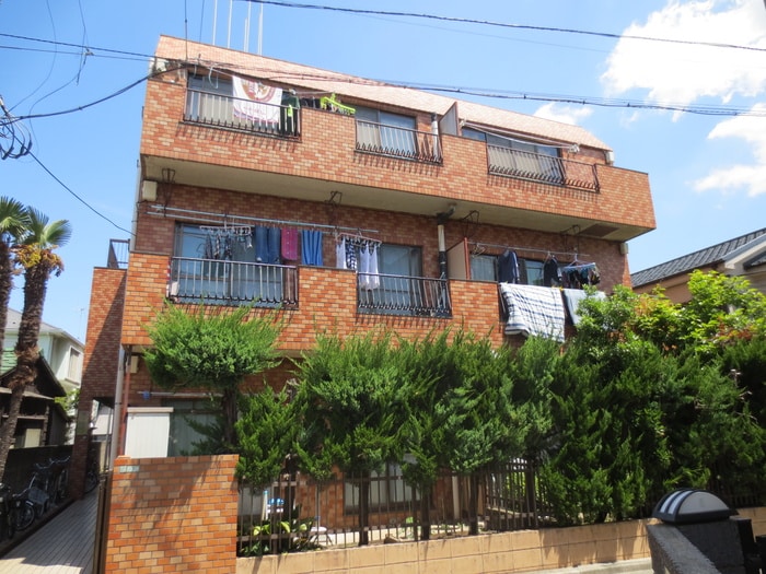 第二マルニハイツの物件外観写真