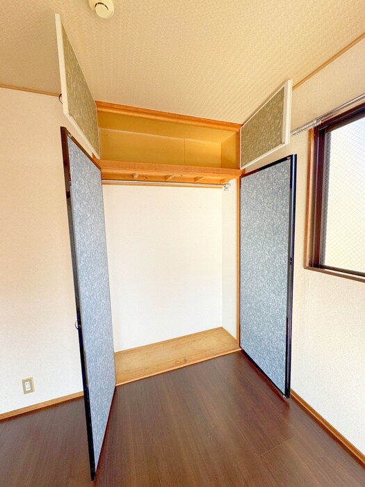 プティシャトレＪＩＳの物件内観写真