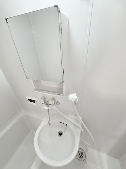 プティシャトレＪＩＳの物件内観写真