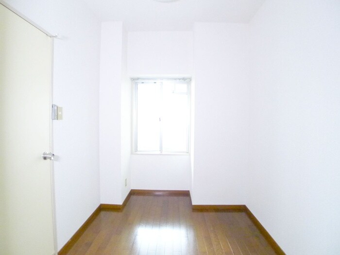 パラスト北小金(2F)の物件内観写真