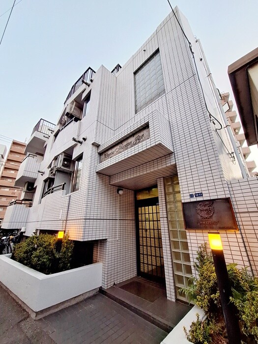 ペガサスマンション十条(406)の物件外観写真