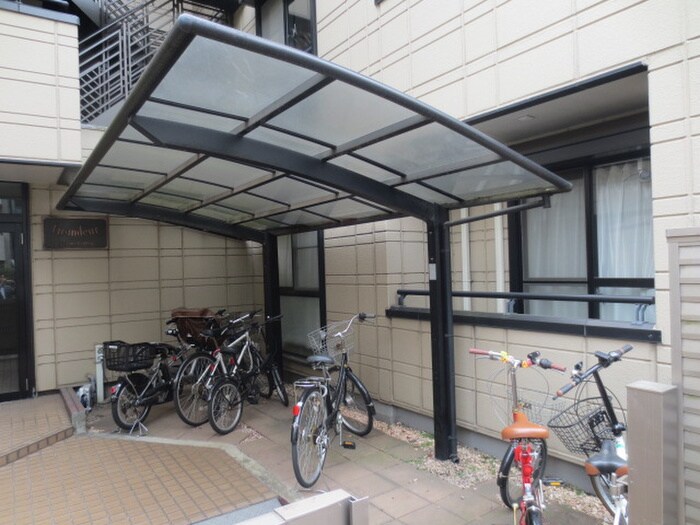 グランド－ルの物件外観写真