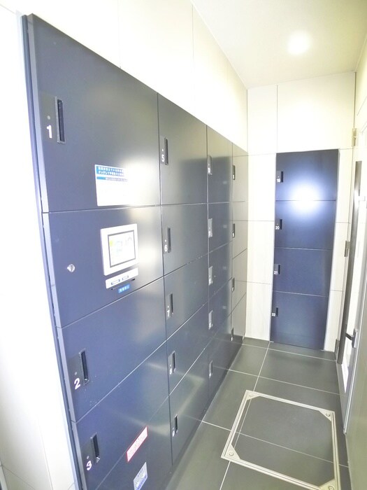 GENOVIA南行徳skygarden(105)の物件外観写真