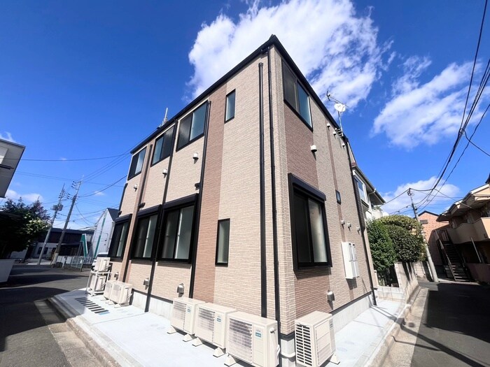 ＳＴＥＬＬＡ＋の物件外観写真