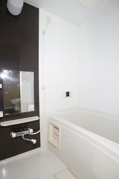 レフィナ－ドカメオカの物件内観写真