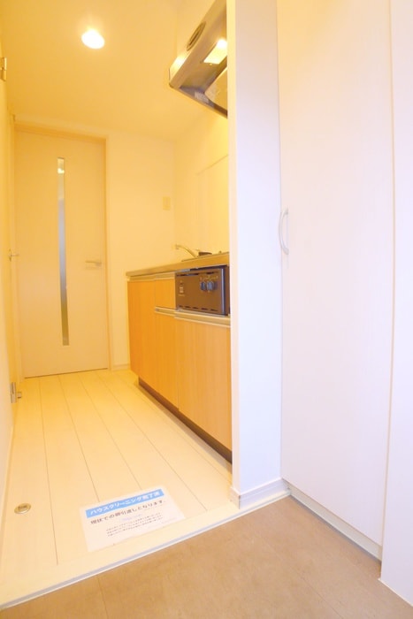 レフィナ－ドカメオカの物件内観写真