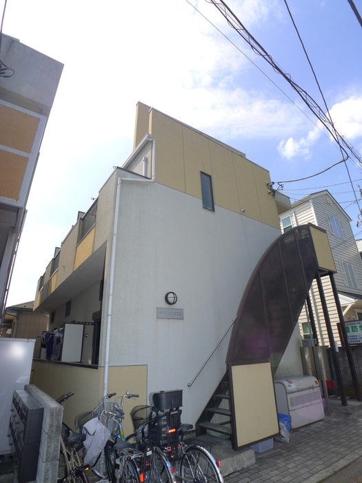 第３デュオレスズエの物件外観写真