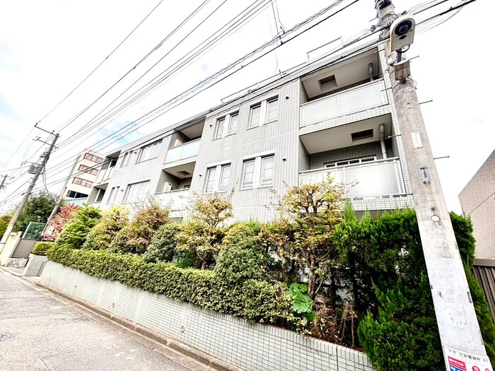 マーサル中野坂上の物件外観写真