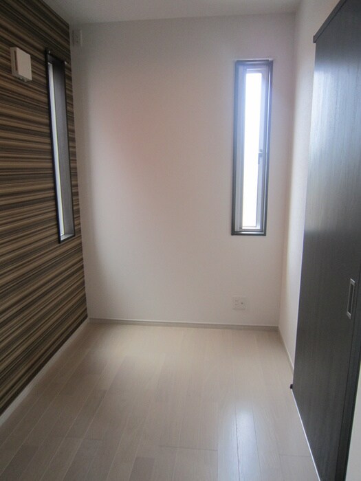 リュミエ越谷本町の物件内観写真