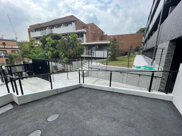 ジニア新宿中落合の物件外観写真