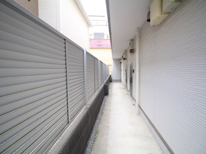 エムステージ西大泉の物件外観写真