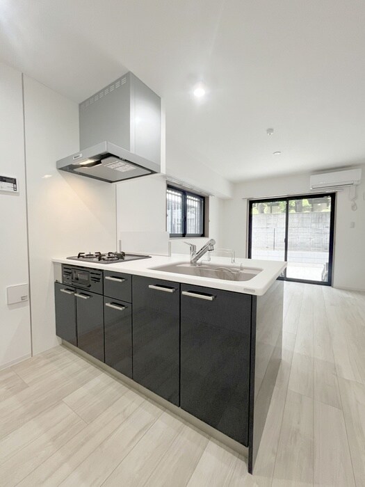 トレ・アルコバレーノ中央の物件内観写真