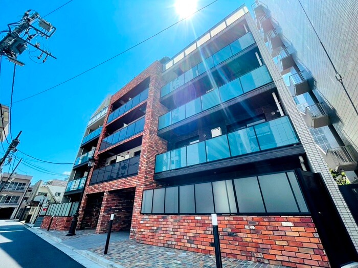 トレ・アルコバレーノ中央の物件外観写真