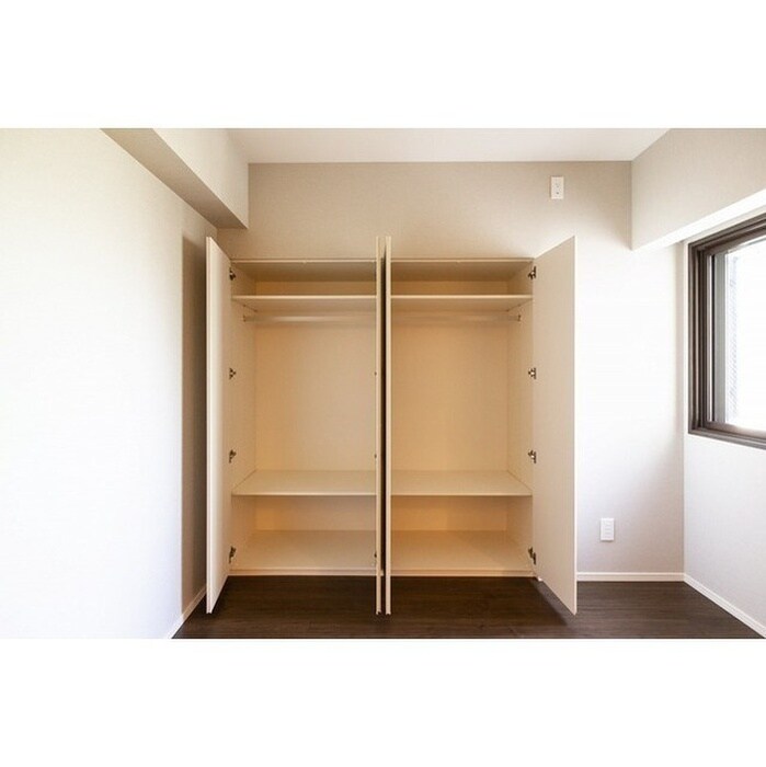 ｺﾝﾌｫﾘｱ成増ｸﾞﾘｰﾝｻｲﾄﾞの物件内観写真