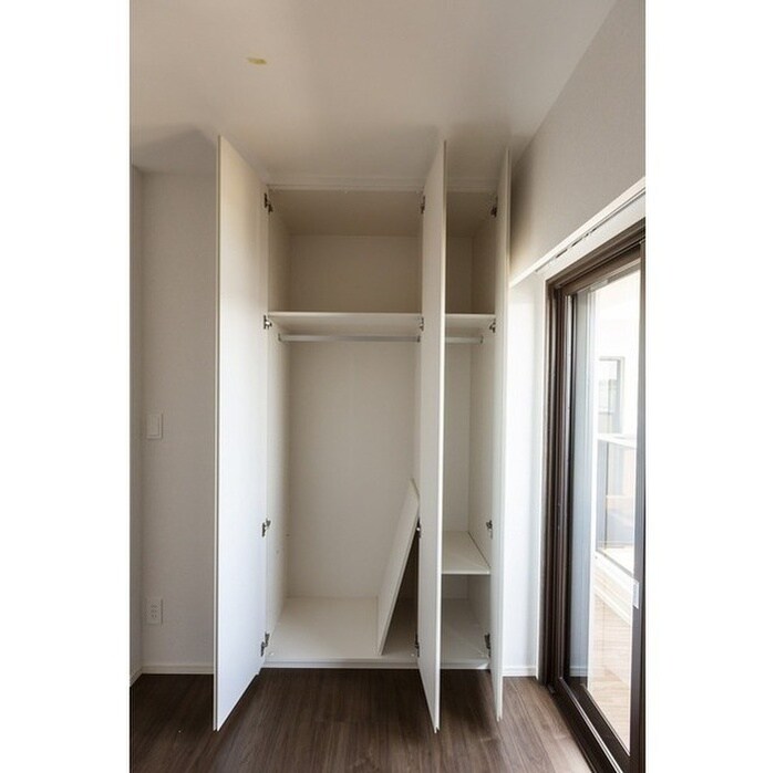 ｺﾝﾌｫﾘｱ成増ｸﾞﾘｰﾝｻｲﾄﾞの物件内観写真