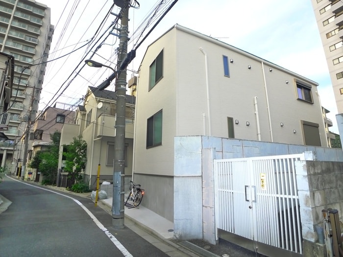 ルミエール（ｌｕｍｉｅｒｅ）の物件外観写真