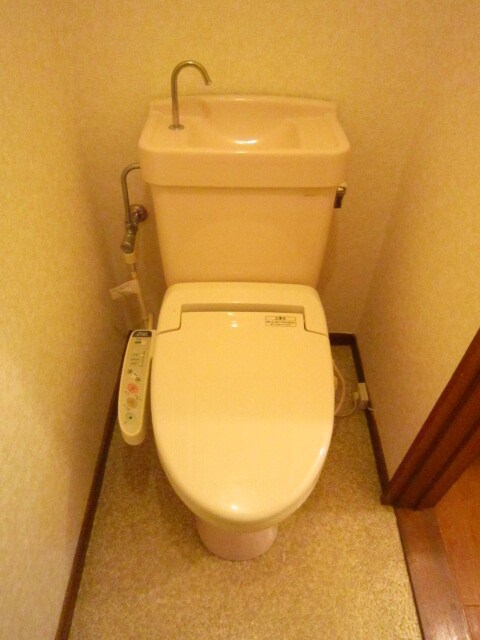 リバーランドハイツＢの物件内観写真