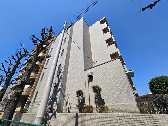 グランドステータス中村の物件外観写真