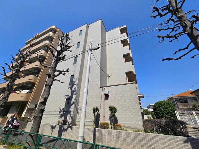 グランドステータス中村の物件外観写真