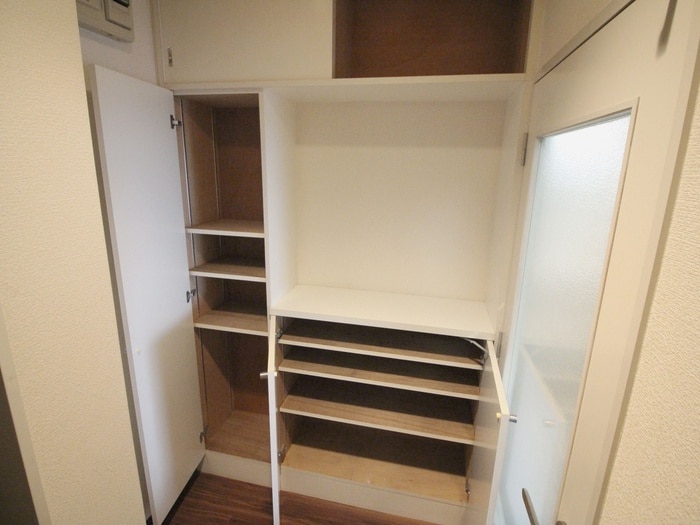 グランドステータス中村の物件内観写真