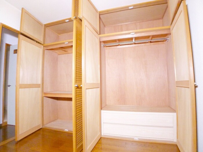 ジュネスメゾンドールの物件内観写真