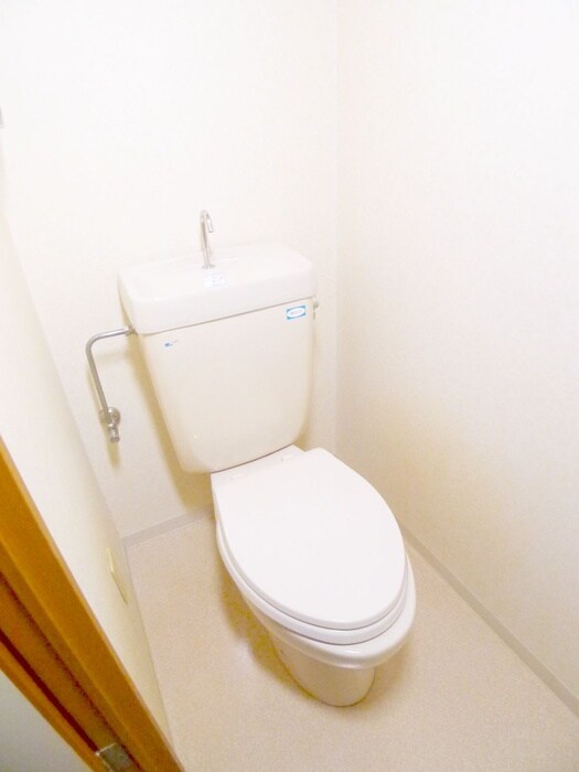 ジュネスメゾンドールの物件内観写真