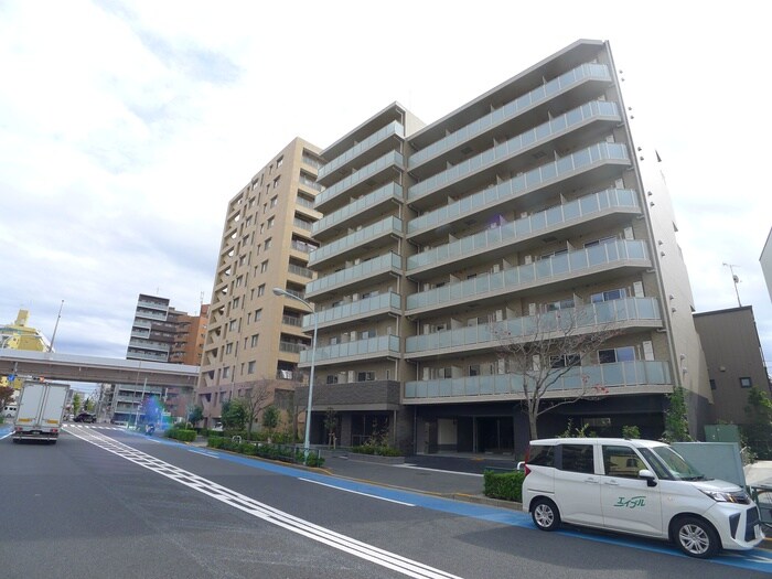 メイクスアート五反野の物件外観写真