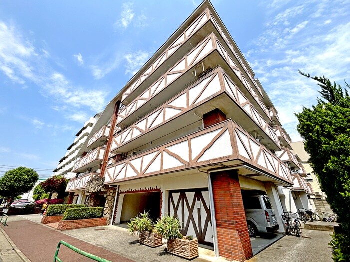 ロワイヤルシャバールの物件外観写真