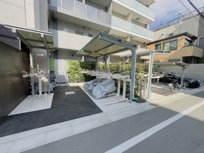 プラウドフラット菊川の物件外観写真